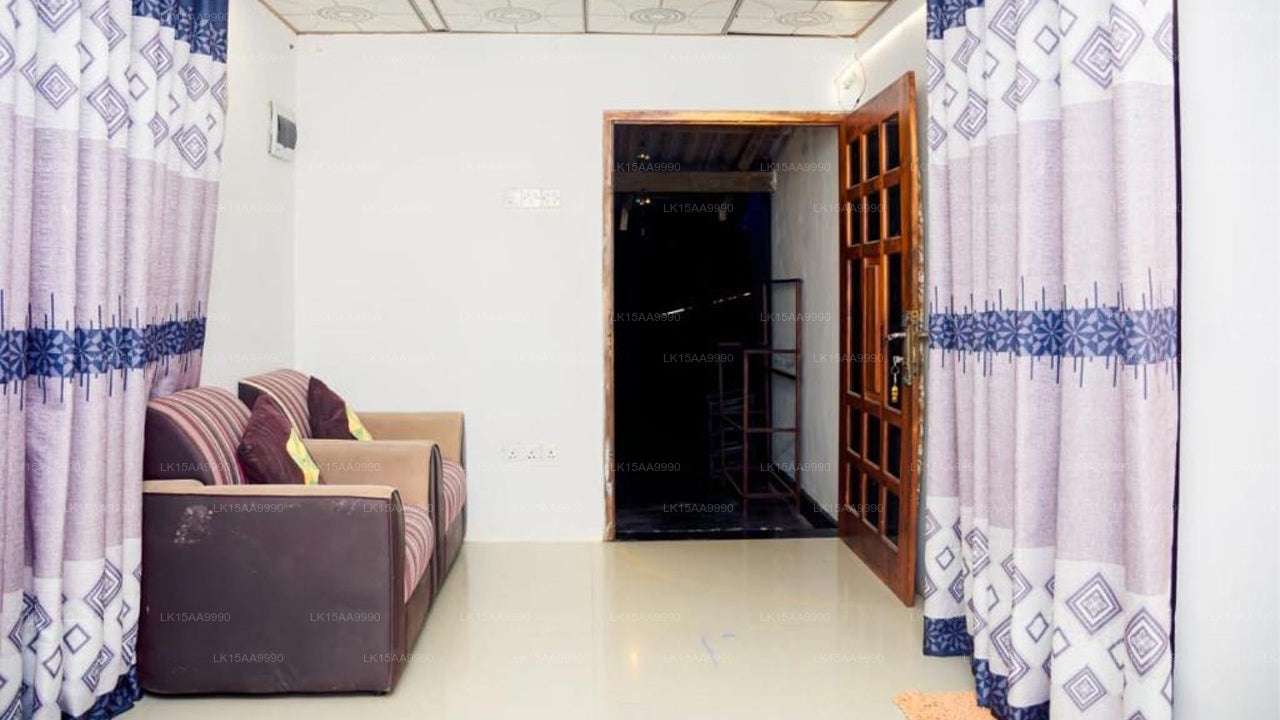 Thatched Guest House, Tngalla