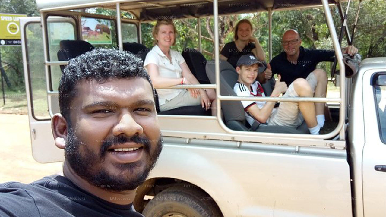 रैंडिमल हैंडलेज के साथ श्रीलंका की खोज करें