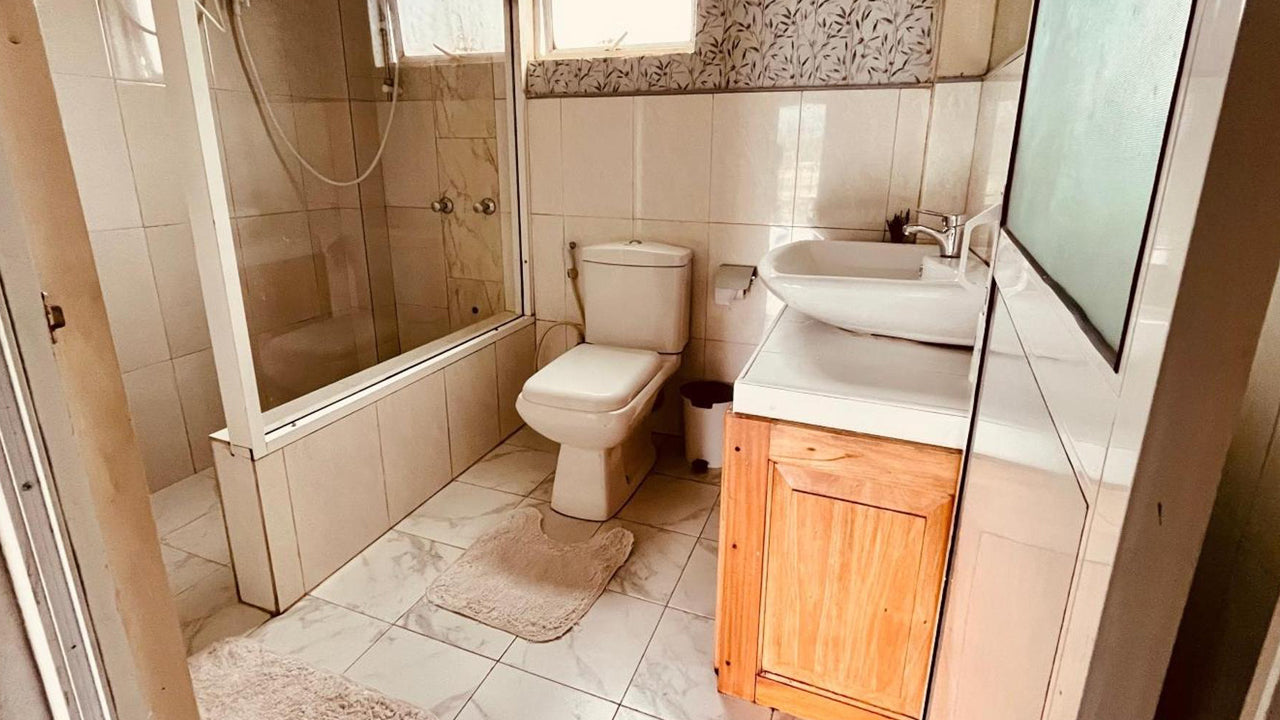 Medalin Lake Gregory, Kandy