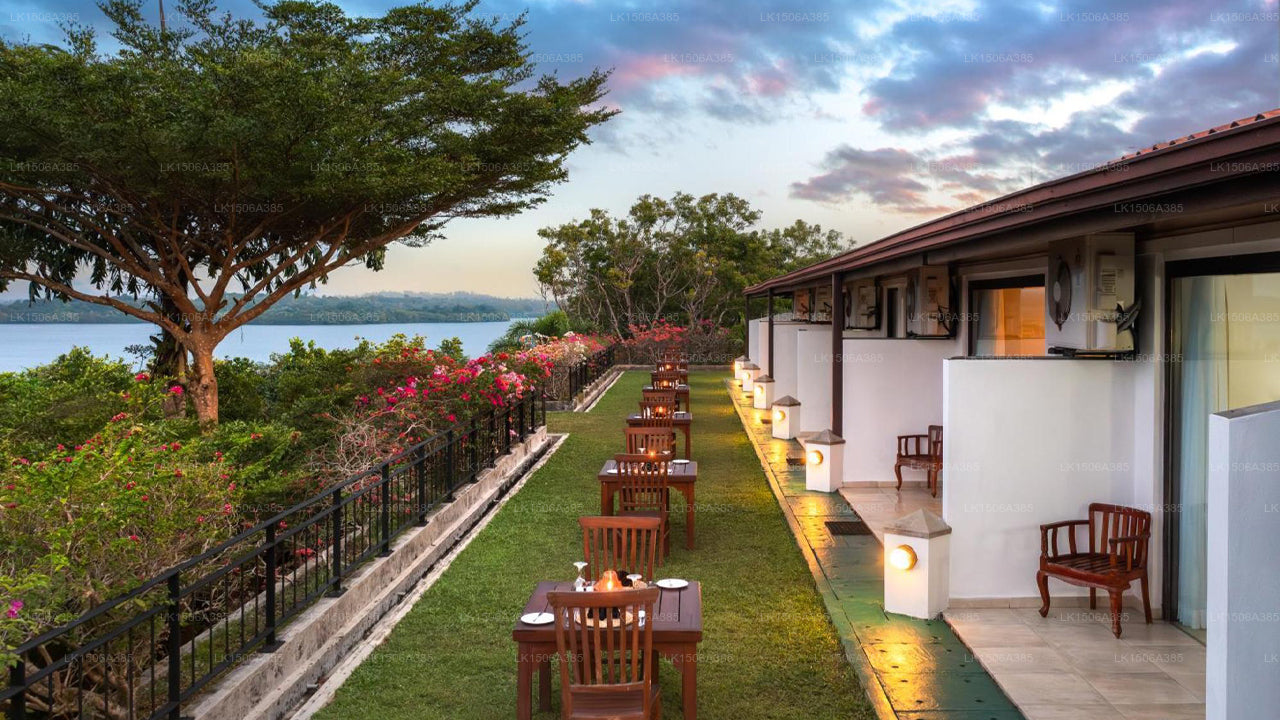 River Loft Nature Resort, Balapitiya