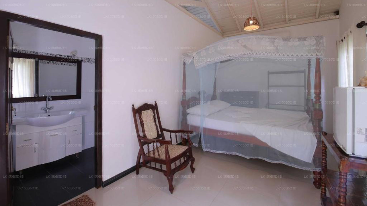 Villa Lotus At, Hikkaduwa