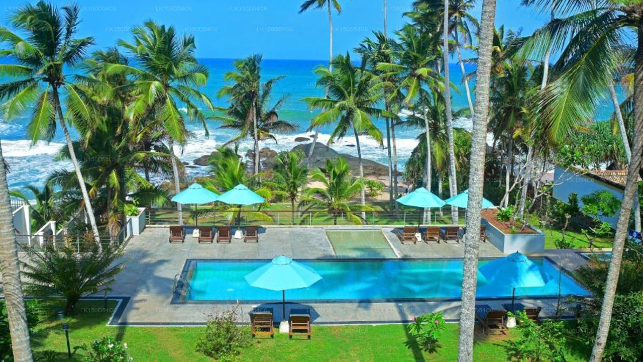 R Degrees Ambalangoda