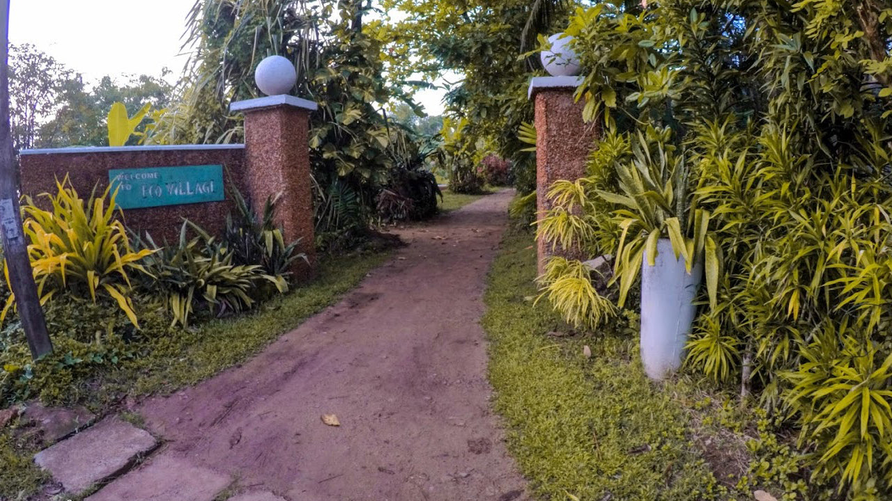 Ella wind gap inn, Ella