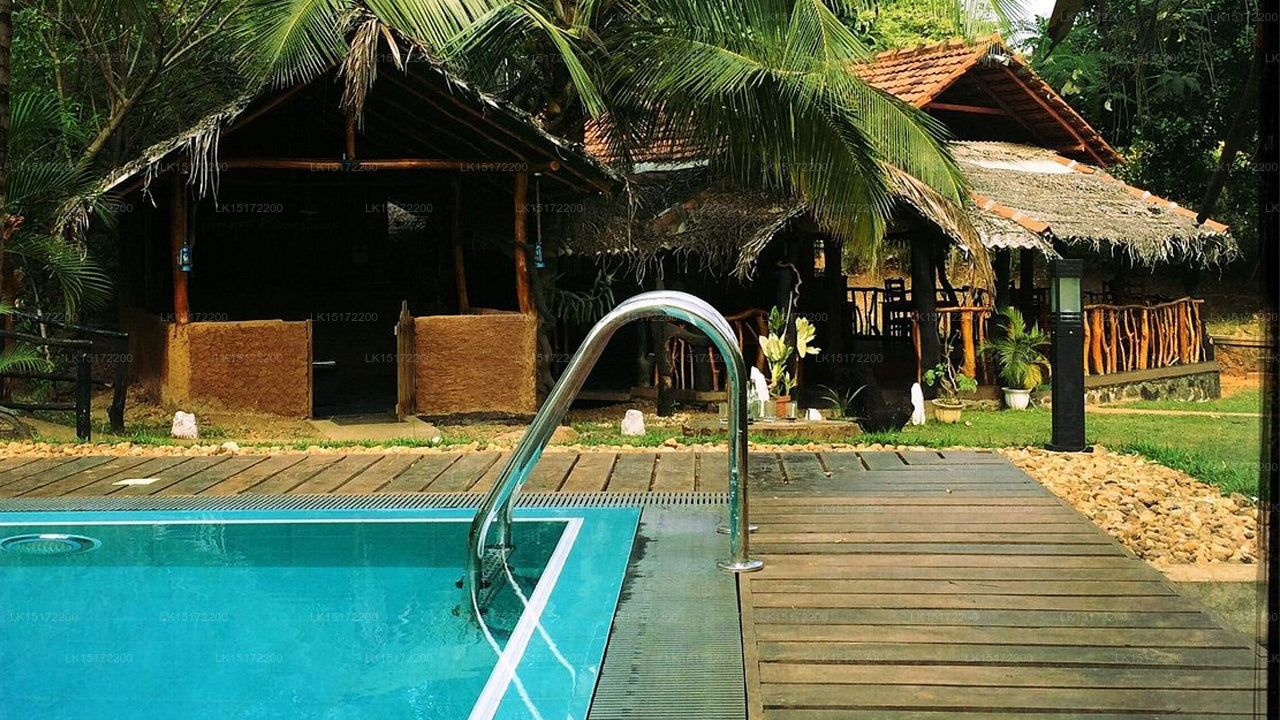 Athgira River Campin,  Udawalawa