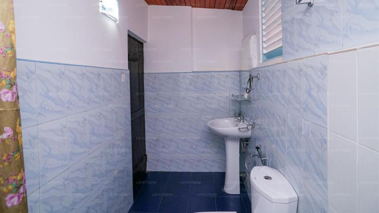 Sea View Beach Hotel And Restaurant