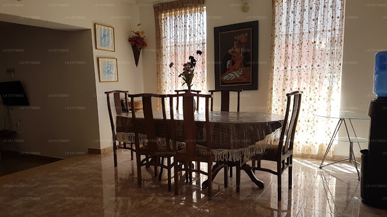 Minwood Bungalow, Nuwara Eliya