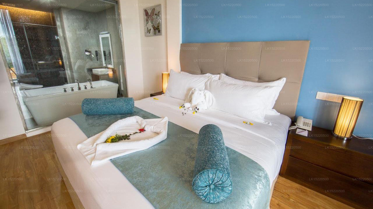 Club Waskaduwa Beach Resort, Kalutara