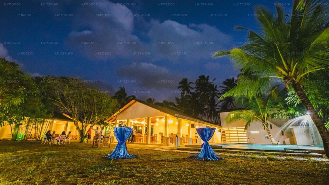 Vaaya Beach Hotel, Negombo