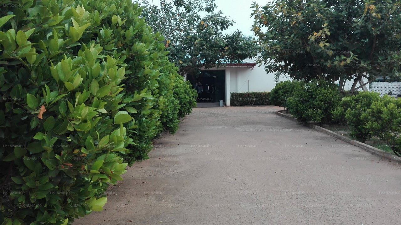 Chilaw Far Inn Village, Chilaw