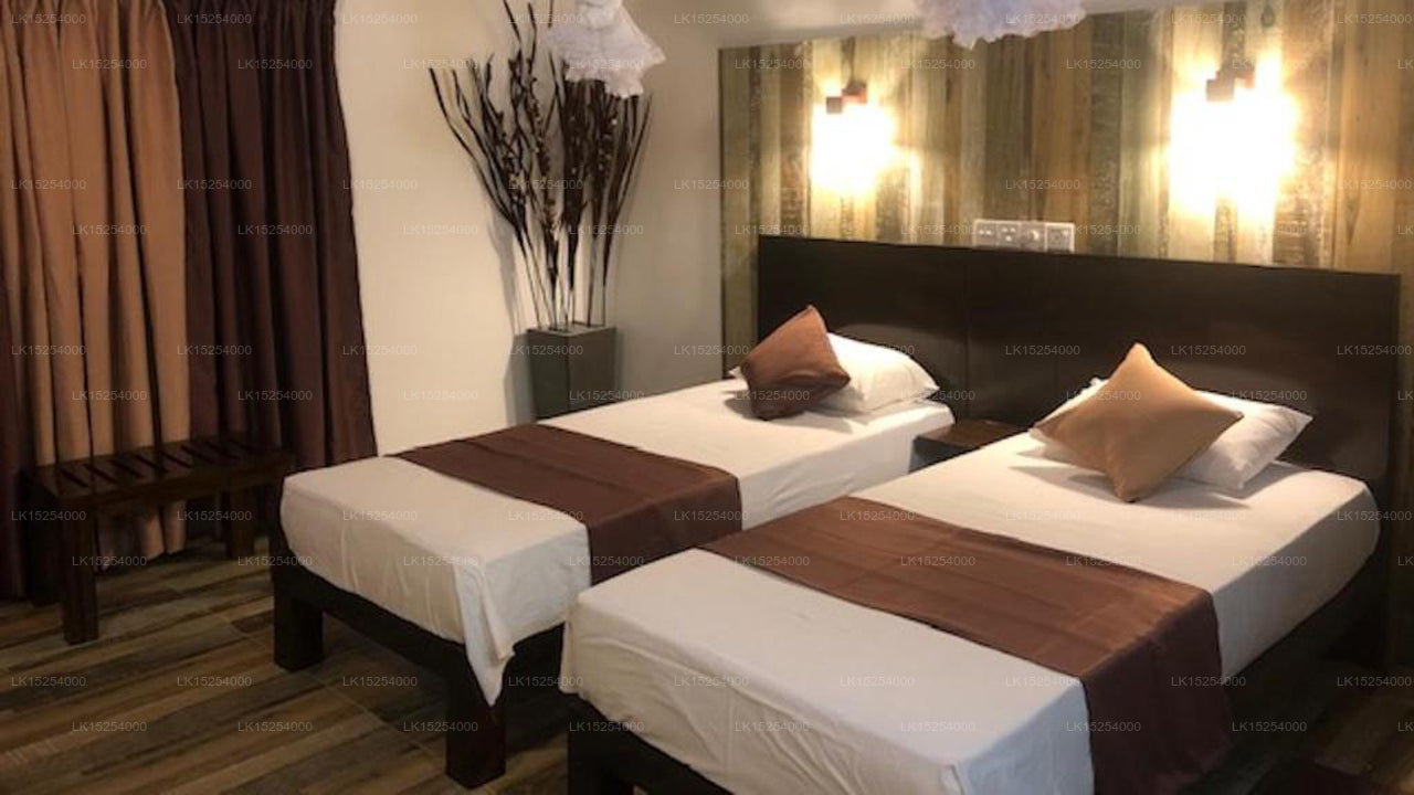 Ypsylon Tourist Resort, Beruwala