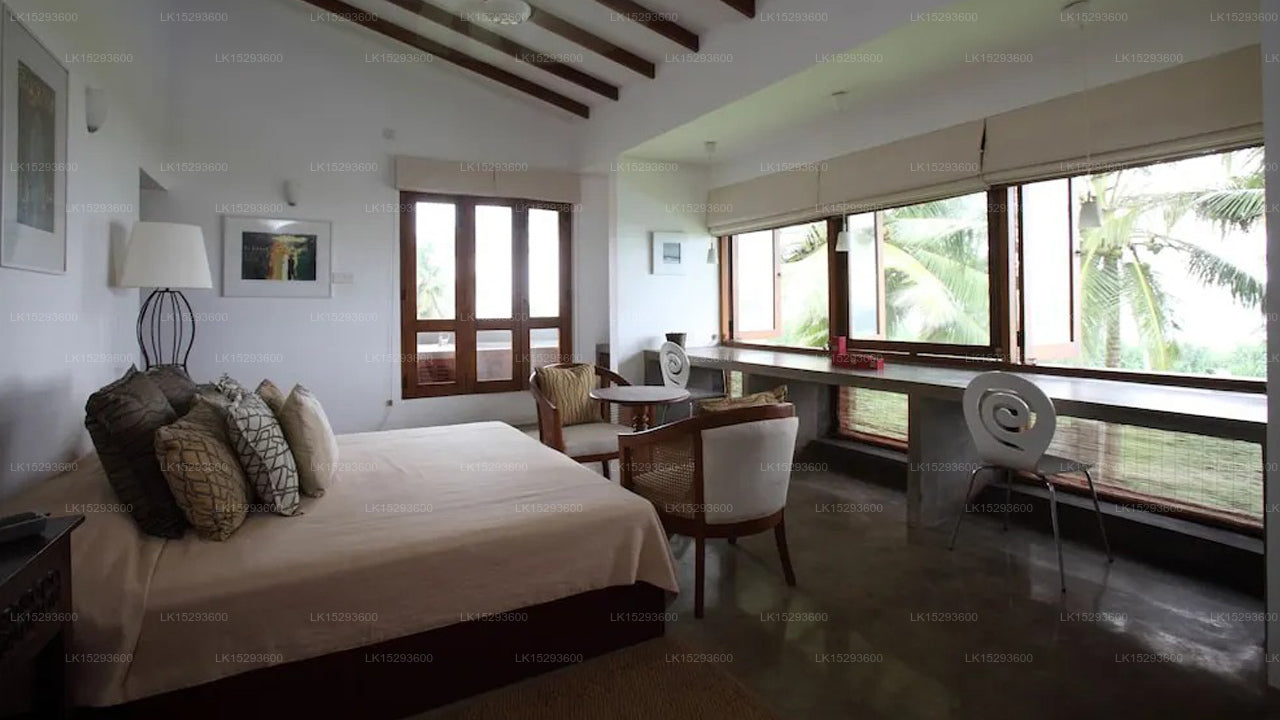 Nil by Yoho, Kosgoda