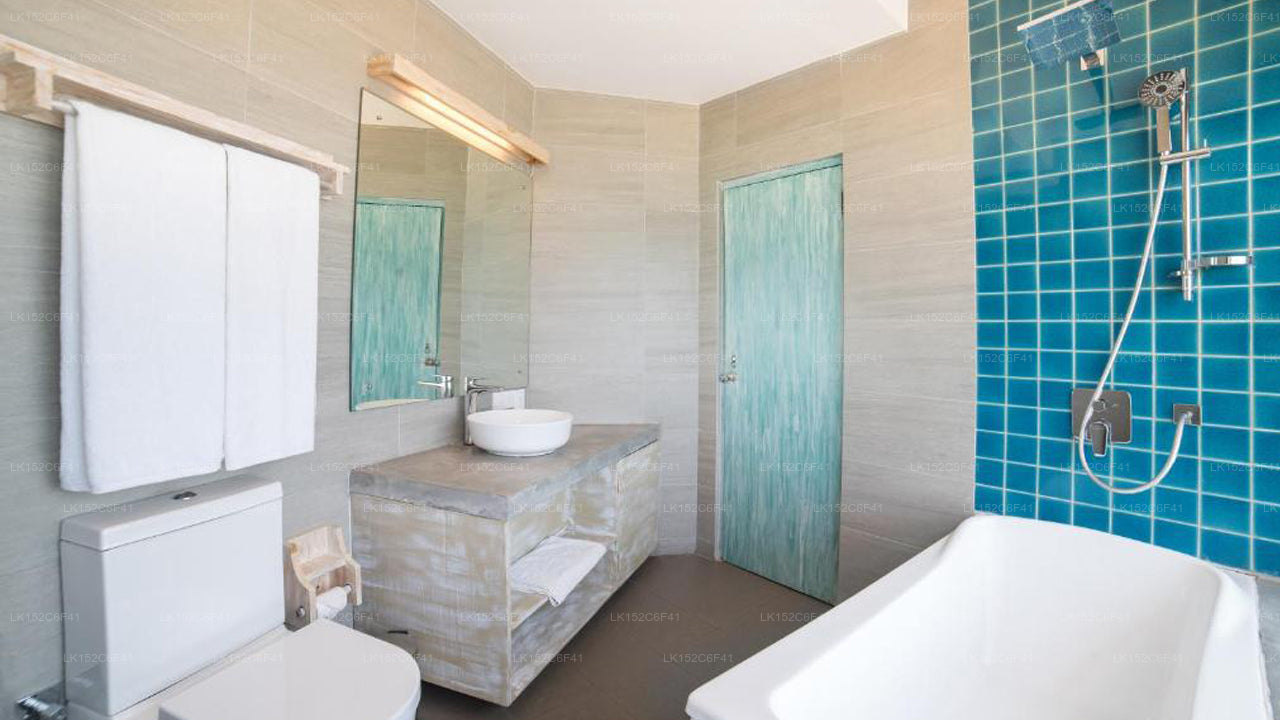 Hikkaduwa Beach Hotel, Hikkaduwa