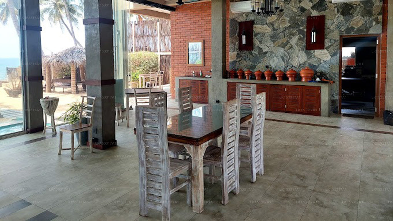 Adique's Resorts, Marawila