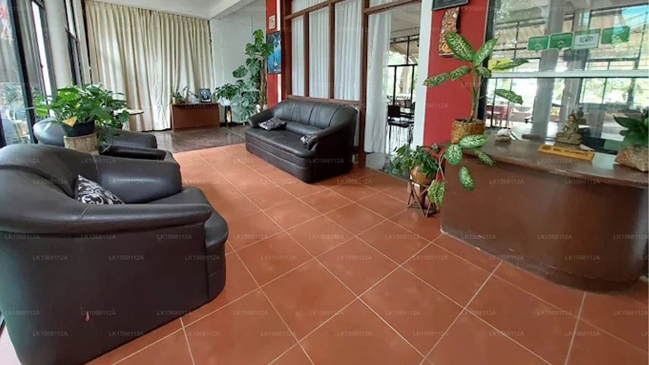 Lake Wave Hotel, Anuradhapura