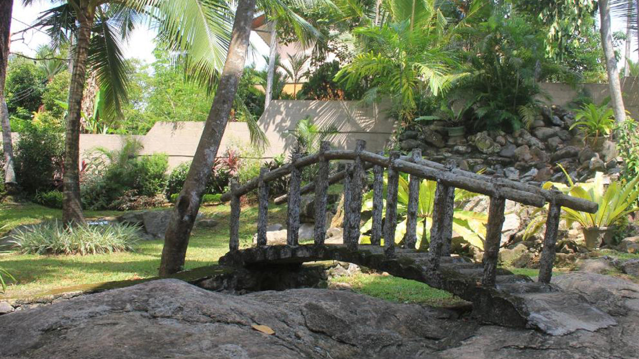 Grand 7 Hotel, Thalawathugoda