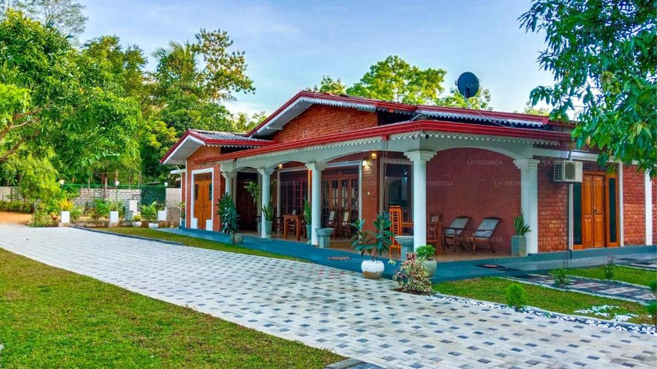 Thilanka rest, sigiriya