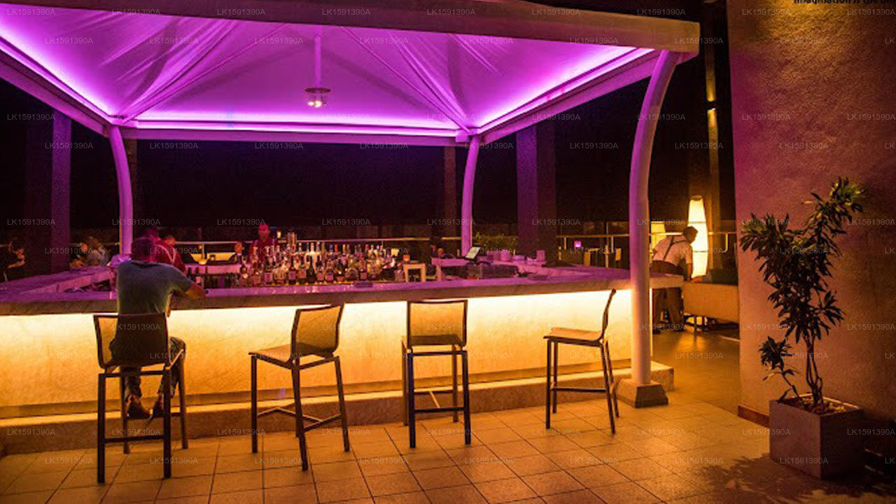 Mövenpick Hotel, Colombo