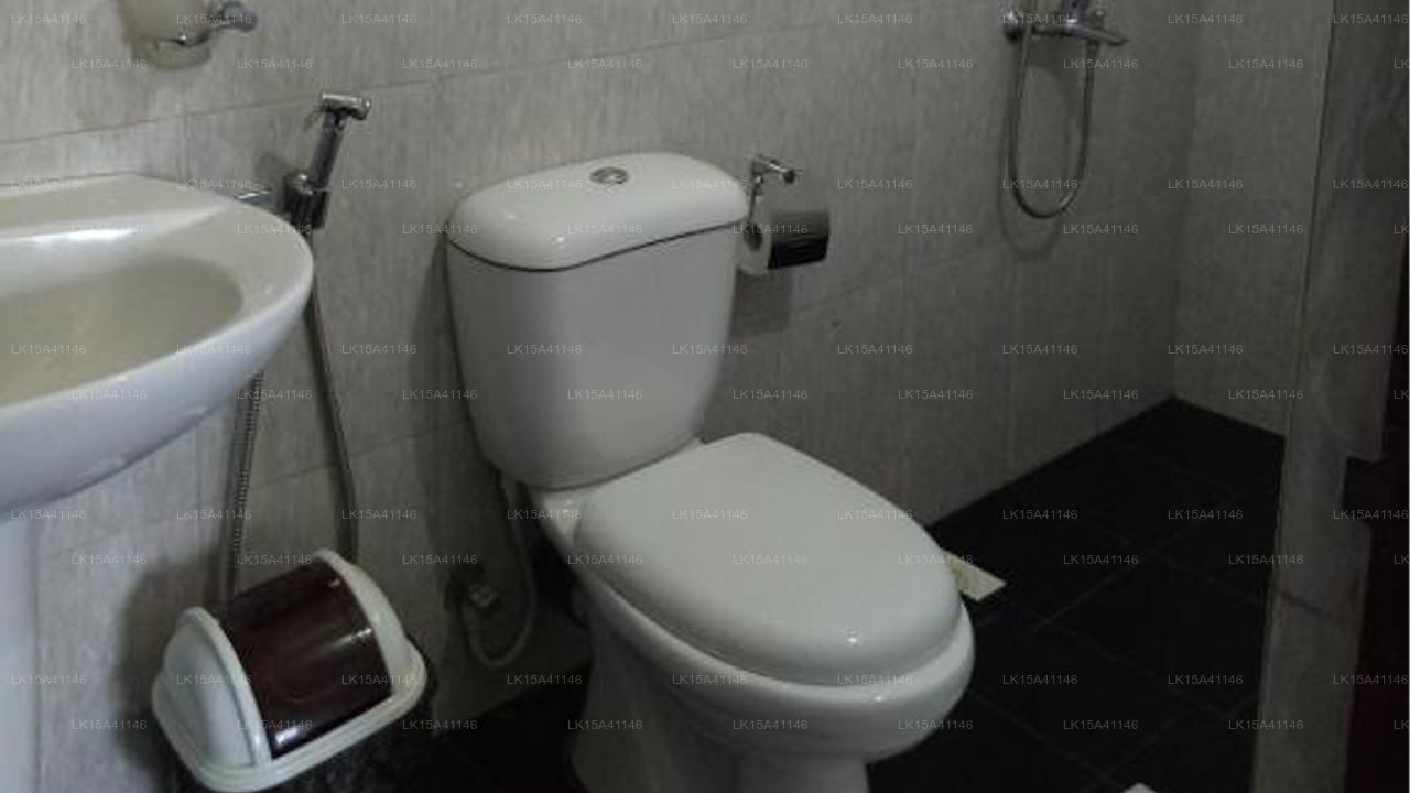 Otha Shy Airport Transit Hotel, Katunayake