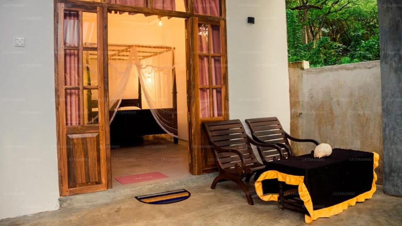 Thatched Guest House, Tngalla