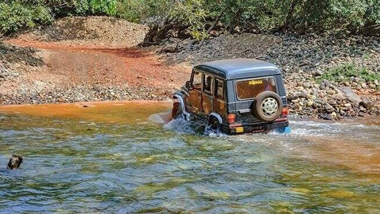 Explore 7 Majestic Waterfalls by Jeep
