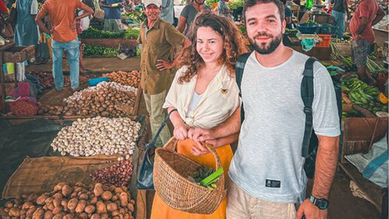 कोलंबो से मार्केट टूर और कुकिंग क्लास