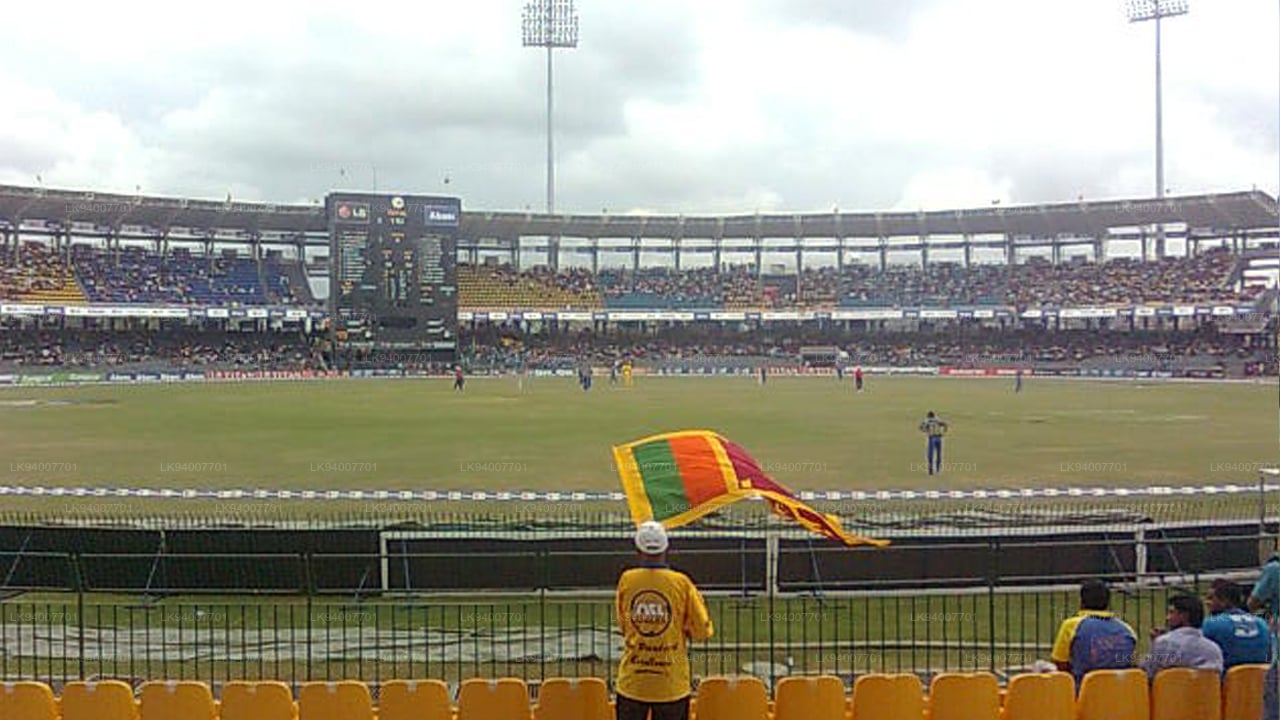 Transfer between Colombo (CMB) Airport and R. Premadasa Cricket Stadium