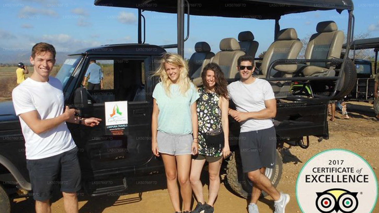 उदावालावे राष्ट्रीय उद्यान में प्रकृतिवादी के साथ निजी सफ़ारी