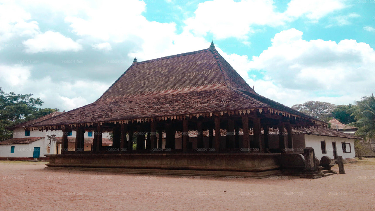 कोलंबो के 3 प्राचीन साम्राज्य