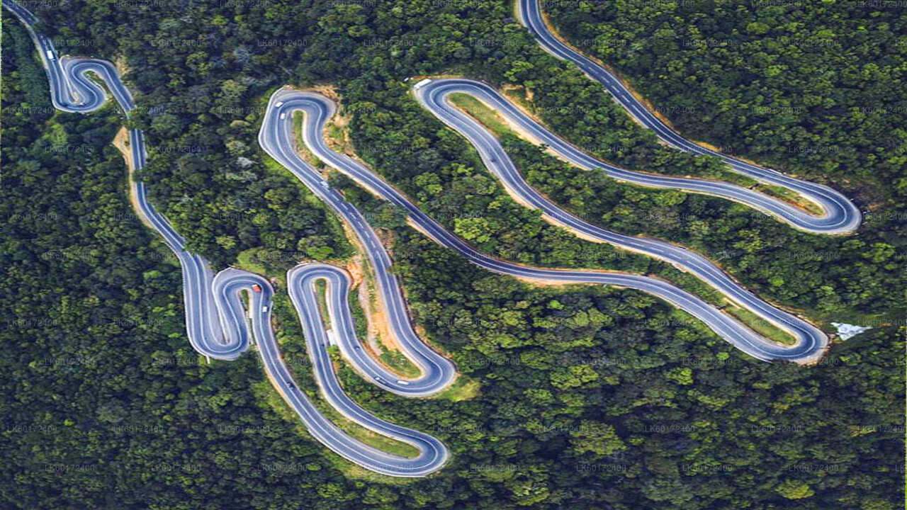 कैंडी से आदिवासी गाँव का दौरा