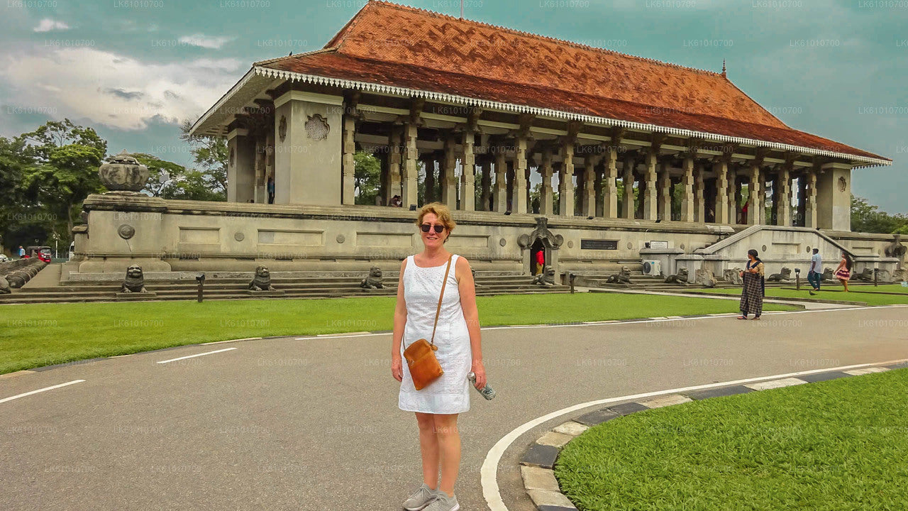 Colombo City Walk with a Local